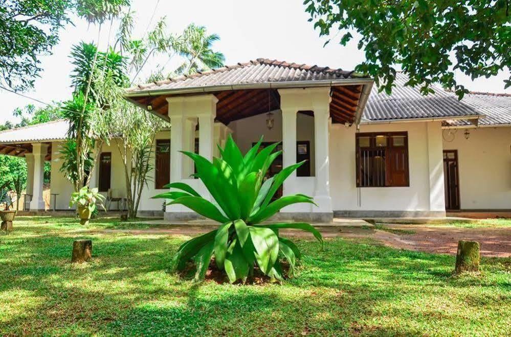 Villa Helvetia Galle Exterior photo